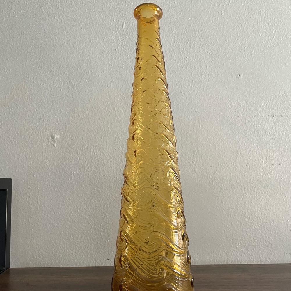 Amber Glass Wave Pattern Empoli Genie Bottle Decanter *No Stopper*